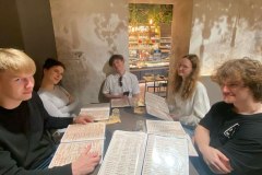 photo_5823633963417799596_y